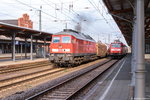 br-232-233-234-241-242-db/519816/233-321-9-db-cargo-mit-dem 233 321-9 DB Cargo mit dem Mischer EZ 51663 in Stendal Richtung Wolfsburg. 22.09.2016