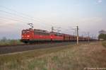 BR 151/263655/151-133-6--151-130-2-db 151 133-6 & 151 130-2 DB Schenker Rail Deutschland AG mit einem Falns Ganzzug in Vietznitz und fuhren in Richtung Friesack weiter. 25.04.2013