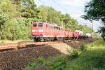 BR 151/568718/151-041-1-db-cargo-mit-einem 151 041-1 DB Cargo mit einem gemischtem Güterzug bei Friesack und fuhr weiter in Richtung Wittenberge. 29.07.2017
