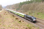 br-182-private/651221/es-64-u2---020-182 ES 64 U2 - 020 (182 520-7) MRCE Dispolok GmbH mit dem Flixtrain (FLX32622) von Stuttgart Hbf nach Berlin Ostkreuz in Nennhausen. 23.03.2019